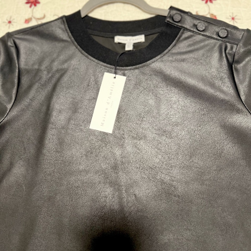 Brand new Leather T-shirt from Maison d’Amèlie Paris